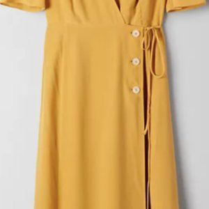 Aritzia Wilfred Mirabelle Dress in Cairo Gold